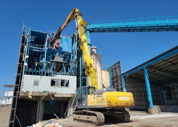 株式会社　リバティ